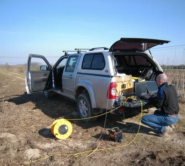 Seismic Tomography (Refraction/Reflection) for Subsurface Imaging in Casper Wyoming
